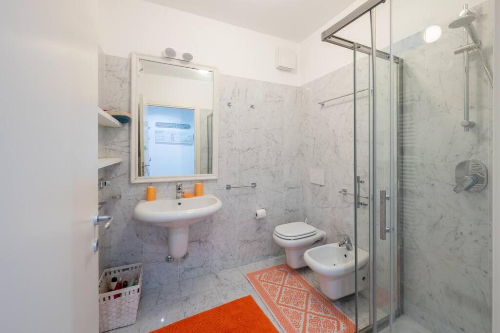 Seaview Cavi B. 100Mt Dal Mare Lavagna Exterior foto